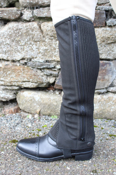 EQUISENTIAL AMARA HALF CHAPS (Childs)